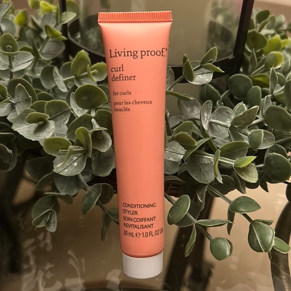 Living Proof Other - 💄 NWOT Living Proof Curl Definer Conditioning Styler 30ml/1fl oz